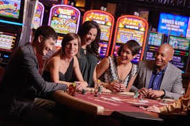 Tim layanan pelanggan mobiletogel siap membantu melalui berbagai saluran komunikasi